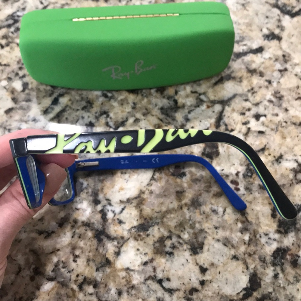 Kids Ray-Ban frames - Picture 2 of 5
